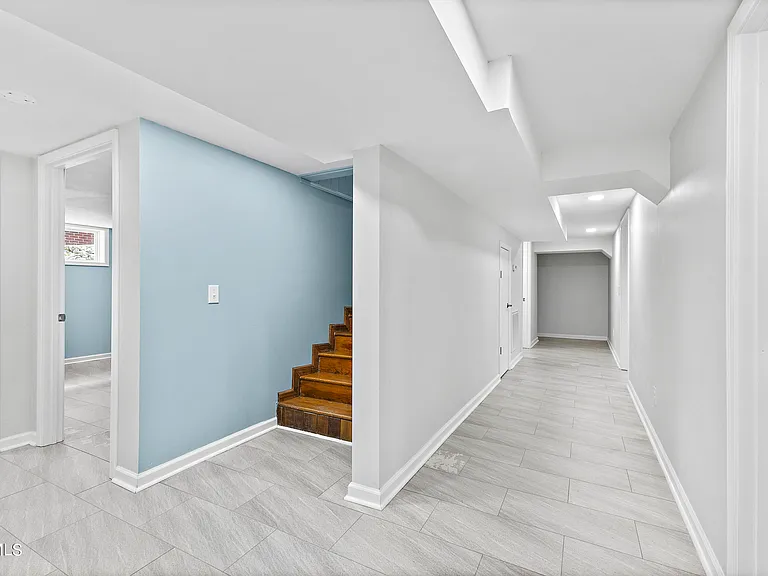 630 Broad St #2 — Photo 16