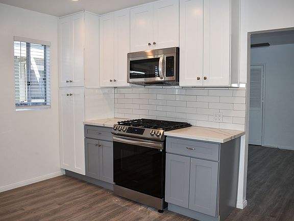 3rd image of 4450-4452 Campus Ave #4450