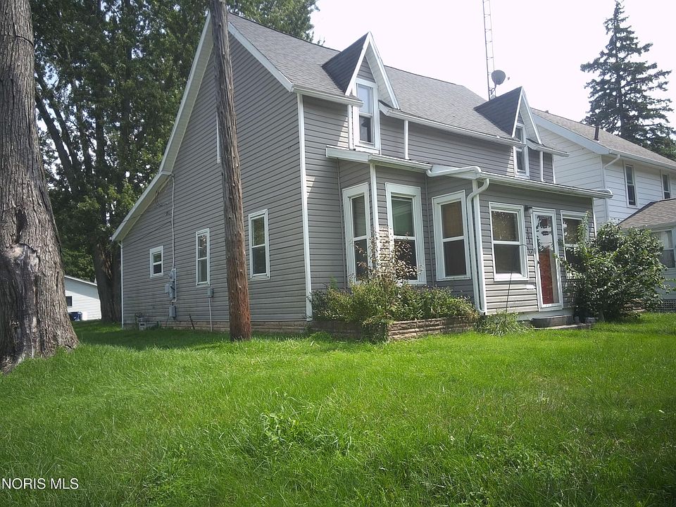 1st image of 403 Tacoma Ave