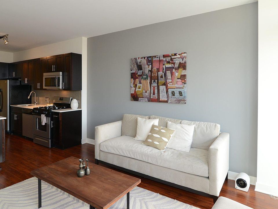 2nd image of 38 Hanson St #4