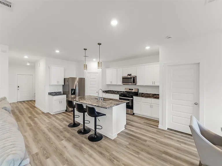 9515 Chelsea St — Photo 21