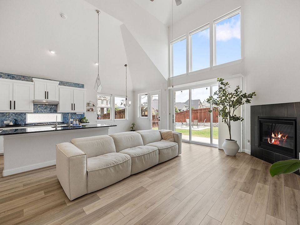 Tons of natural light- open floor plan
