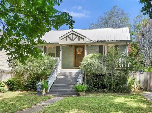 1525 Mithra St, New Orleans, LA 70122