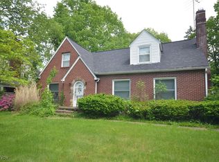 627 Greenwood Ave, Akron, OH 44320