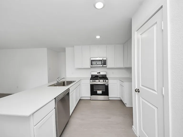 7730 Lavender Jade Dr — Photo 9