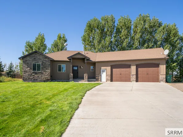 73 N Hillside Rd, Idaho Falls, ID 83402