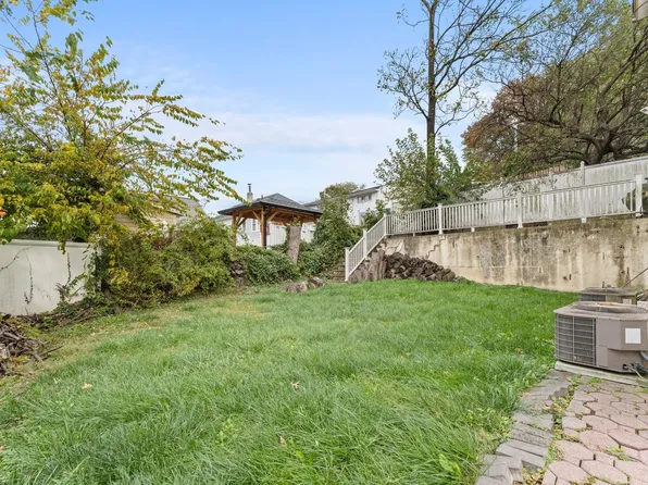 1506 88th Street image 4 of 33