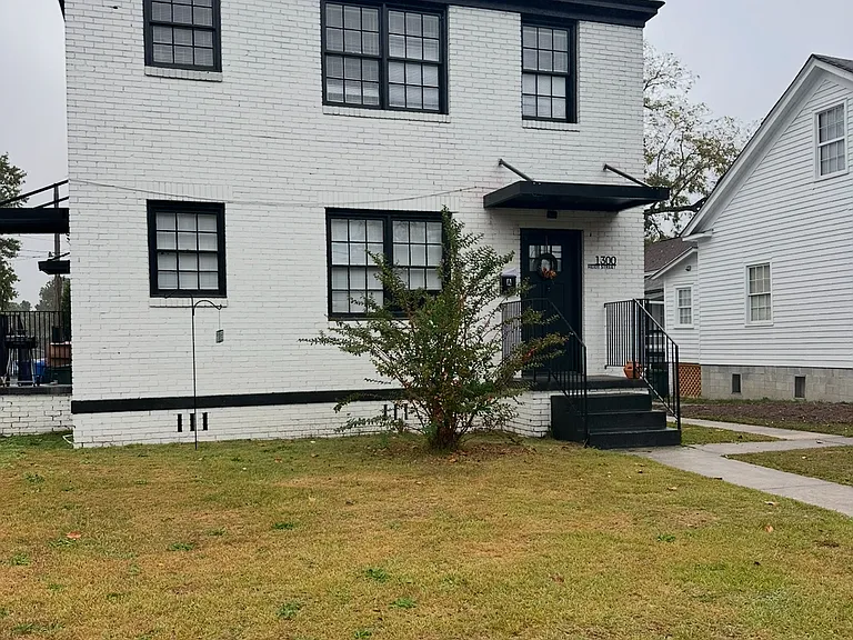 1300 Heidt St #D — Photo 1