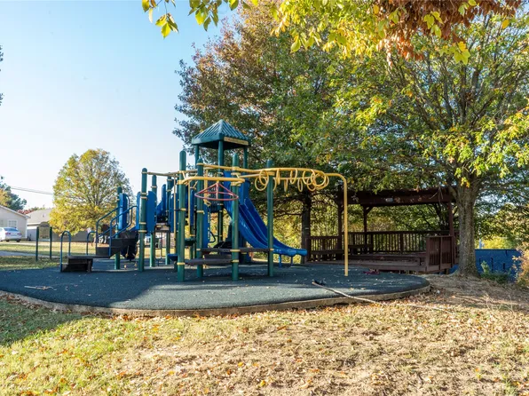 1551 Clay St, Shreveport, LA 71101