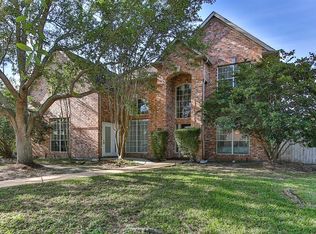 603 Wilderness Pines Ct, Friendswood, TX 77546