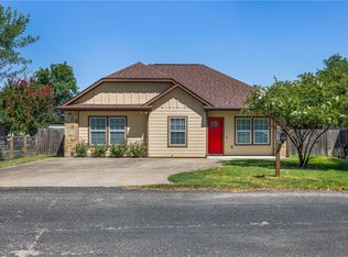 4002 High St, Bryan, TX 77808