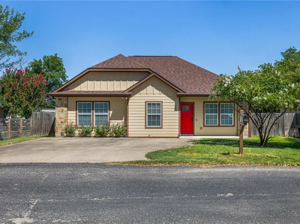 4002 High St, Bryan, TX 77808