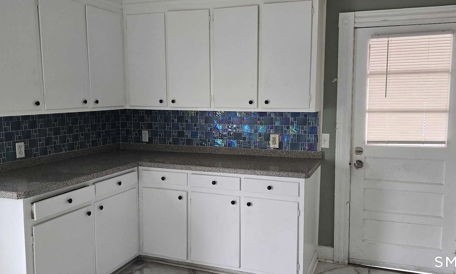 2 bed, 1.5 bath, 1067 sqft, $2,350 — Photo 2