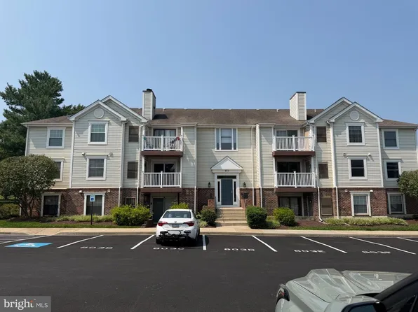 803 Stratford Way APT B, Frederick, MD 21701