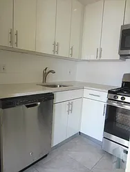 Rented by Skyline Group Real Estate
