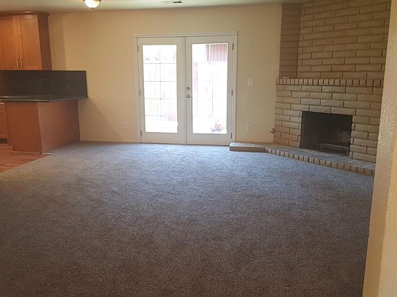 3rd image of 9830 Honey Bear Ln