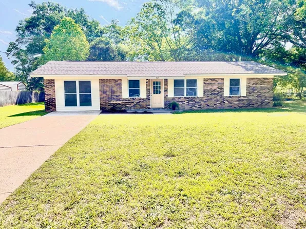 307 Patterson Dr, Opp, AL 36467