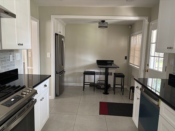 Eat in Kitchen