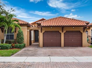 2721 SW 152nd Ct, Miami, FL 33185