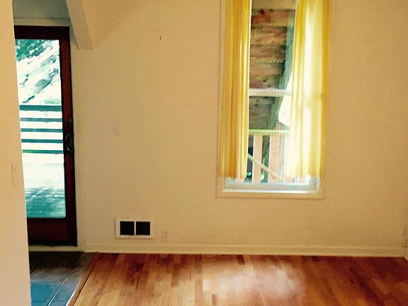 2nd image of 1821 Alabama St