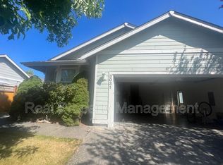 3031 Barkley Meadows Cir, Bellingham, WA 98226