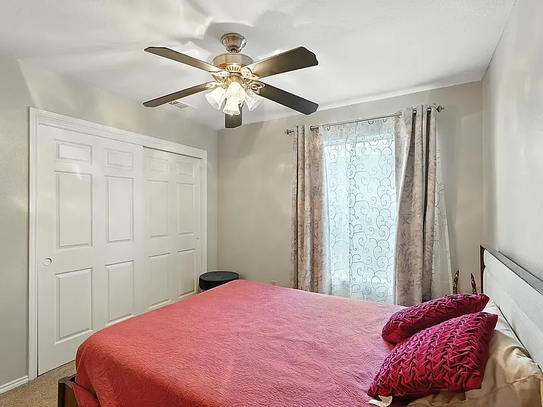 1426 Harmony Ln — Photo 19