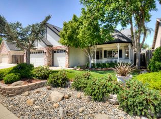1812 E Oakmont Ave, Fresno, CA 93730