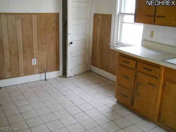 5th image of 889-891 E 144th St