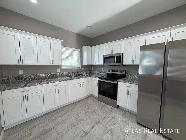 51 W Lester St — Photo 9