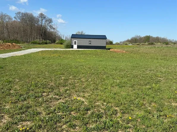 6751 Beechwood Rd, Hillsboro, OH 45133