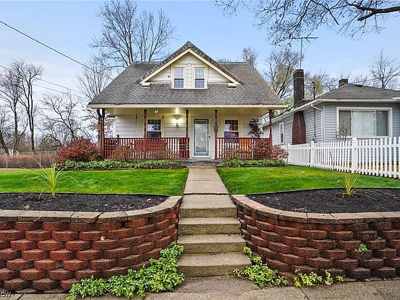 4th image of 1246 Niagara Ave
