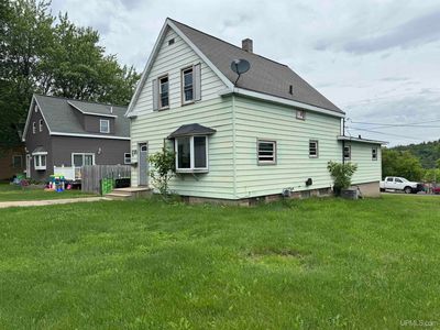 1017 Forest St, Niagara, WI, 54151