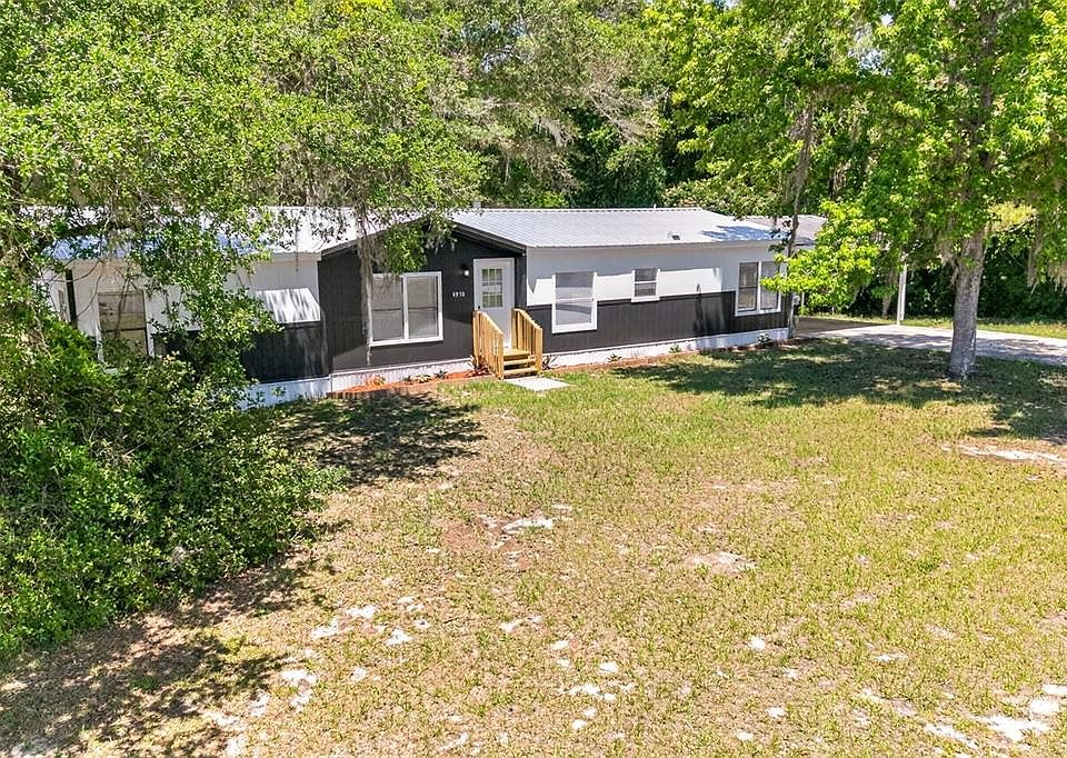 1st image of 4970 N REDWOOD AVENUE