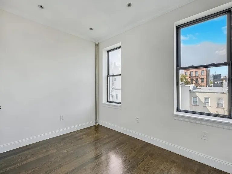 329 Union St #2B — Photo 3