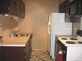 3rd image of 3060 Princeton Dr #3060