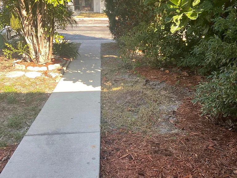 2160 Corbin Pl #C — Photo 8