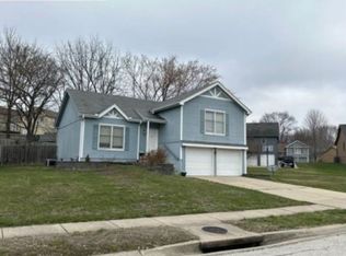 6117 N Coventry Ave, Kansas City, MO 64151