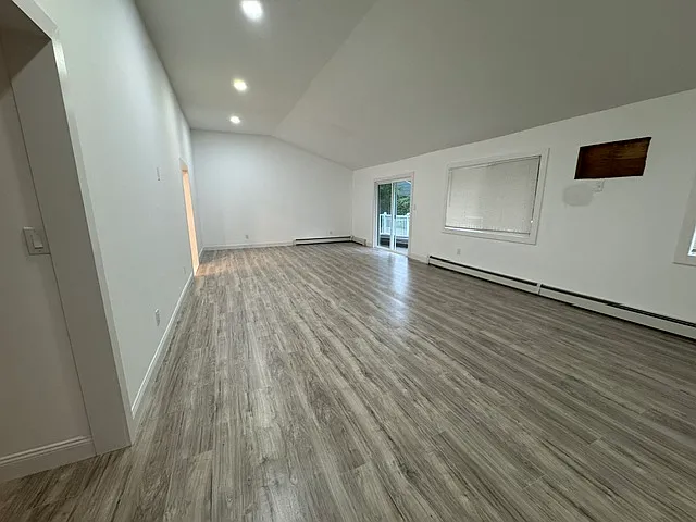 2 bed, 1814 sqft, $4,500 — Photo 4