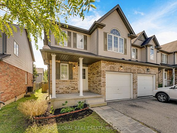 5th image of 565 Wild Iris Ave