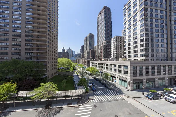 Rented by Martini Real Estate | media 2