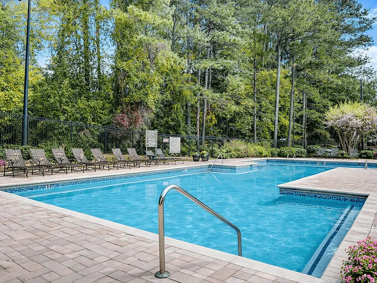Veridian at Sandy Springs — Photo 10