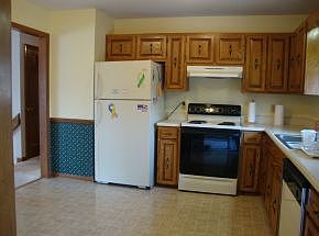 4th image of 2907 Newbern Dr