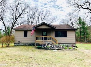 172 S Taylor Rd, Branch, MI 49402