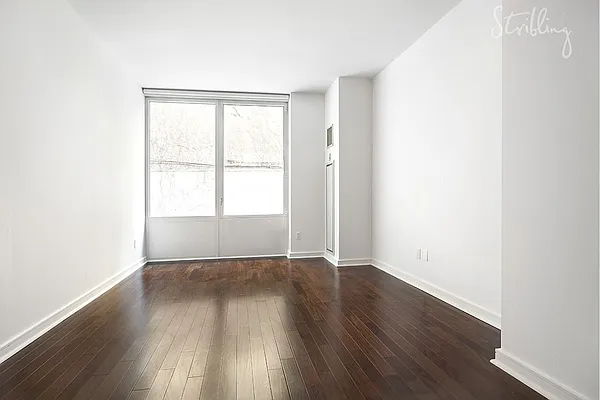 Sold by Stribling | media 9