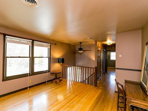 2nd image of 2931 Donna Hill Dr