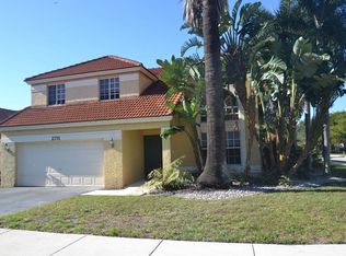 2771 Oakview Way, Fort Lauderdale, FL 33328