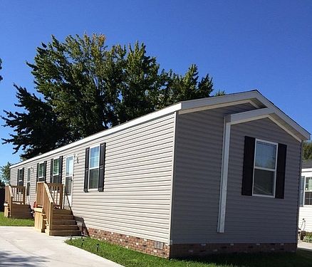 2nd image of 17119 Shelburn Dr
