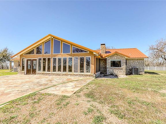 5th image of 447 County Road 494