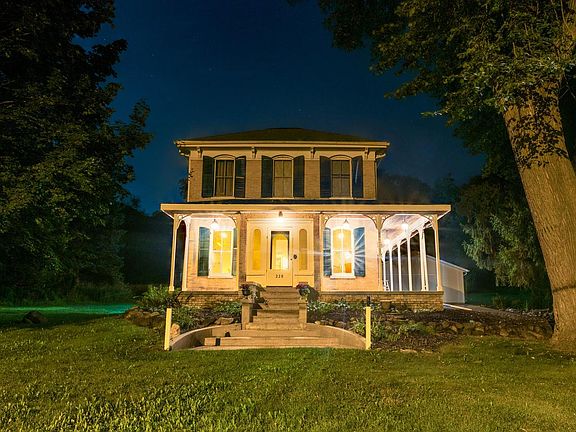 3rd image of 238 W Main STREET