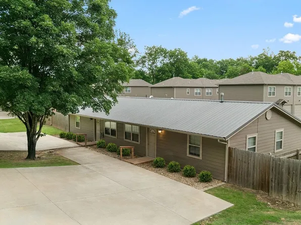 316 N Double Springs Rd, Farmington, AR 72730